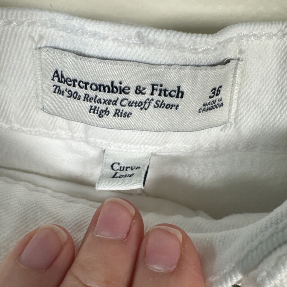 Abercrombie & Fitch Curve Love High Rise 90s Relaxed Cut Off Shorts Womens 36 - Picture 3 of 10